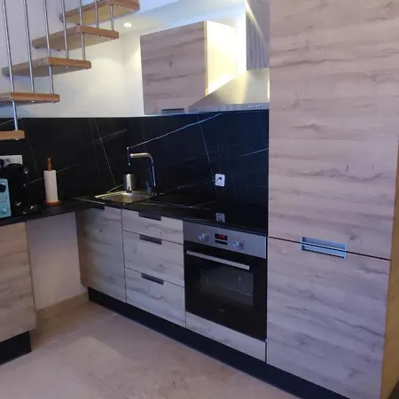 - Agreable T.2 - Appartement