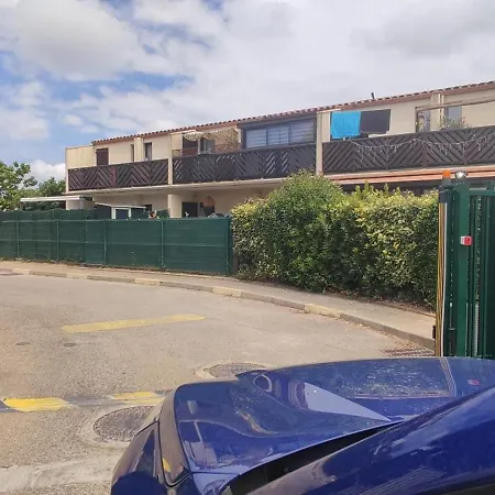 - Agreable T.2 - * Aigues-Mortes