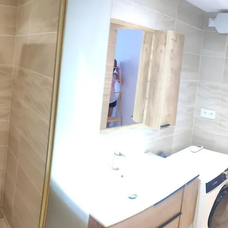 Apartment - Agreable T.2 - Aigues-Mortes