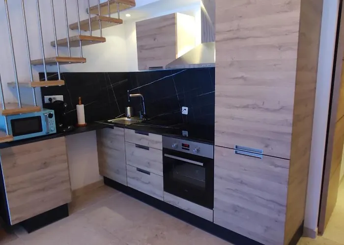 - T.2 - Apartamento